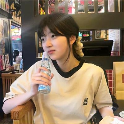 俊俏媳妇开明婆